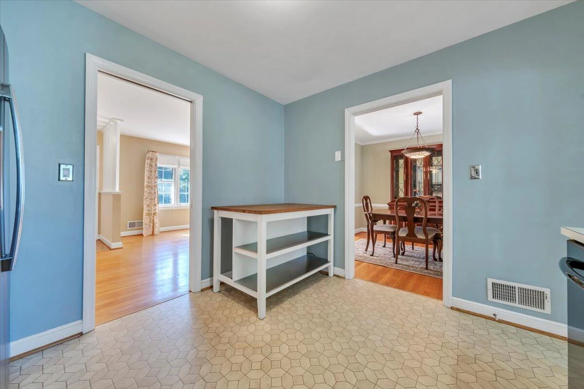 3403 Greencliff RD - Photo 18