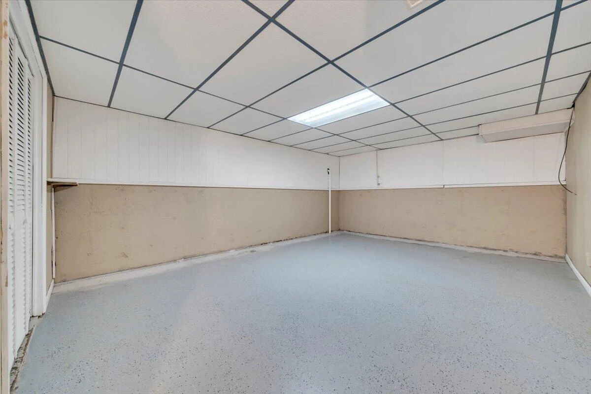 3403 Greencliff RD - Photo 34