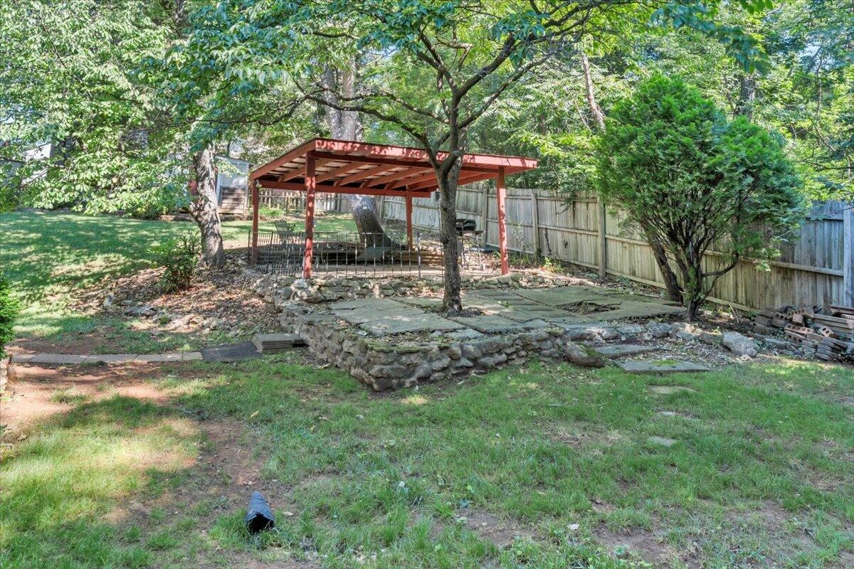 3403 Greencliff RD - Photo 8