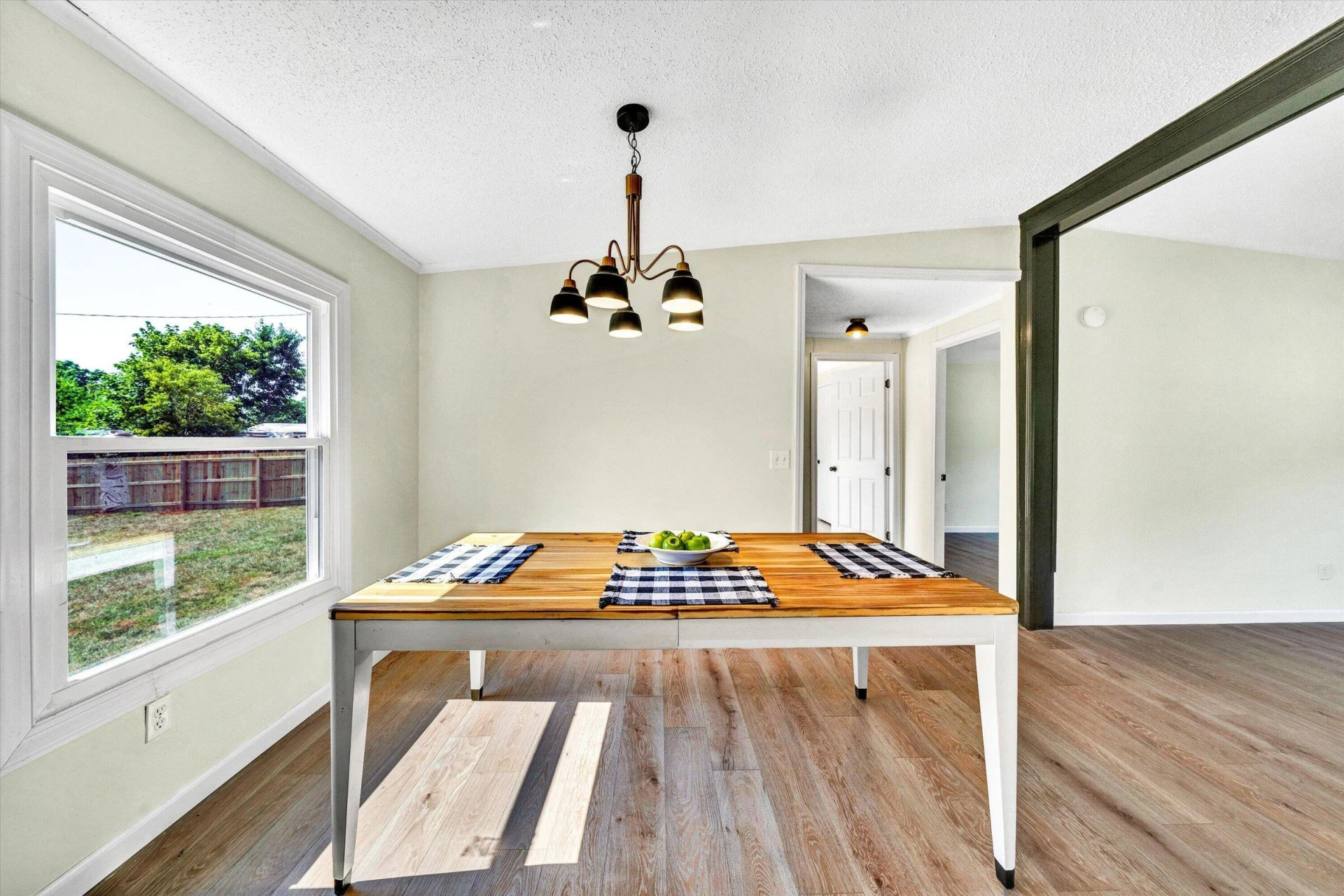 7810 Edwardsville RD - Photo 13