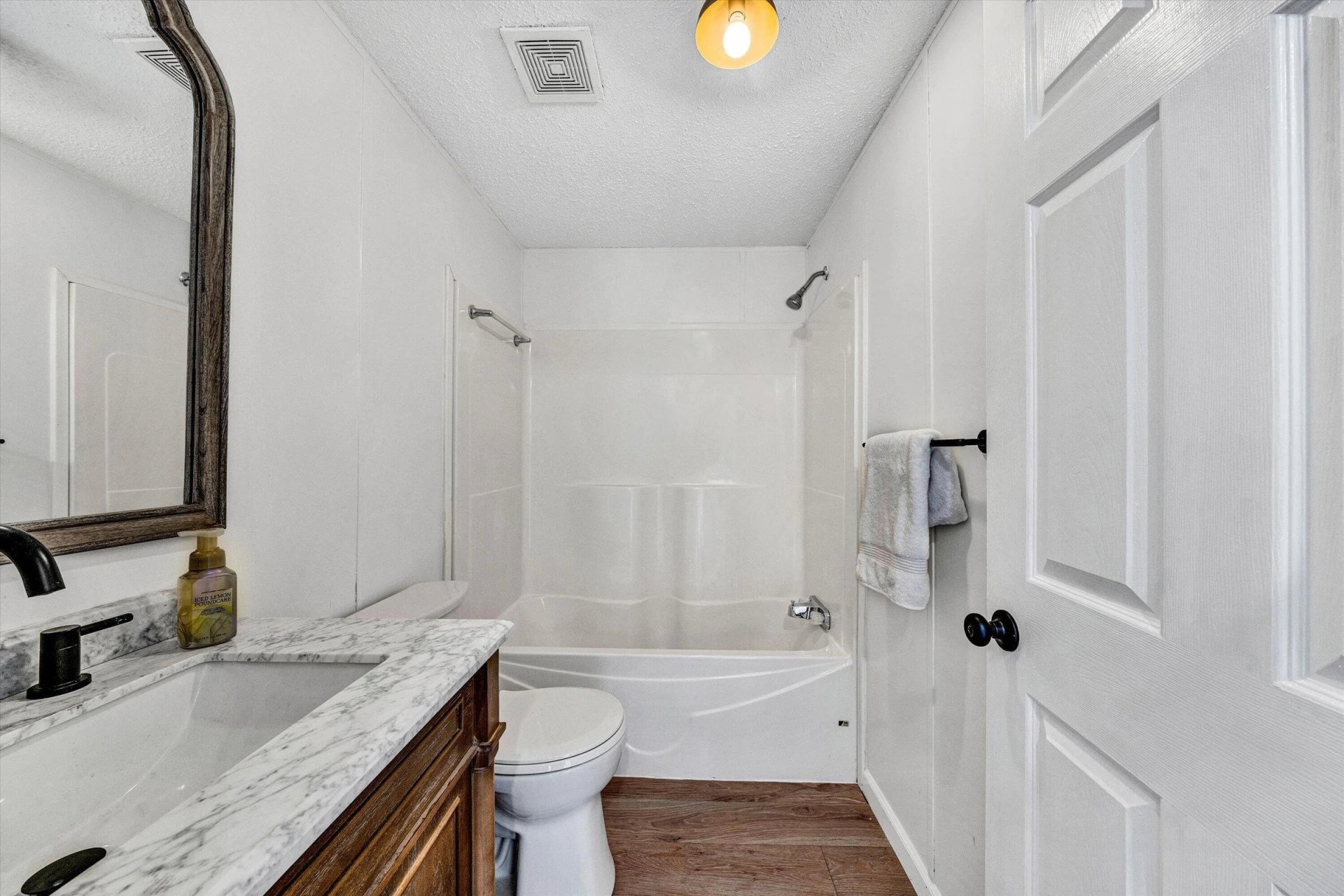 7810 Edwardsville RD - Photo 35