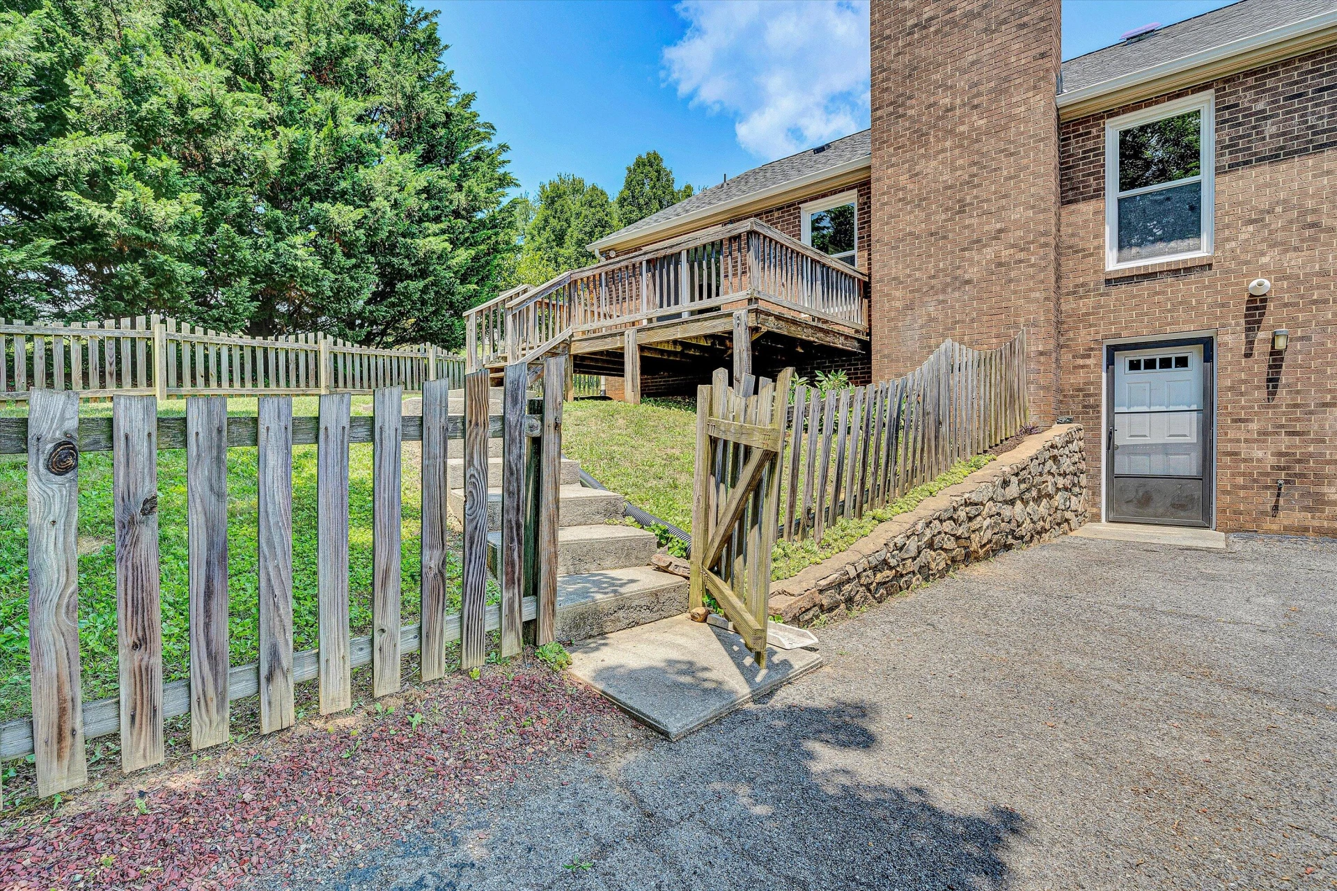 160 Ivy LN - Photo 31