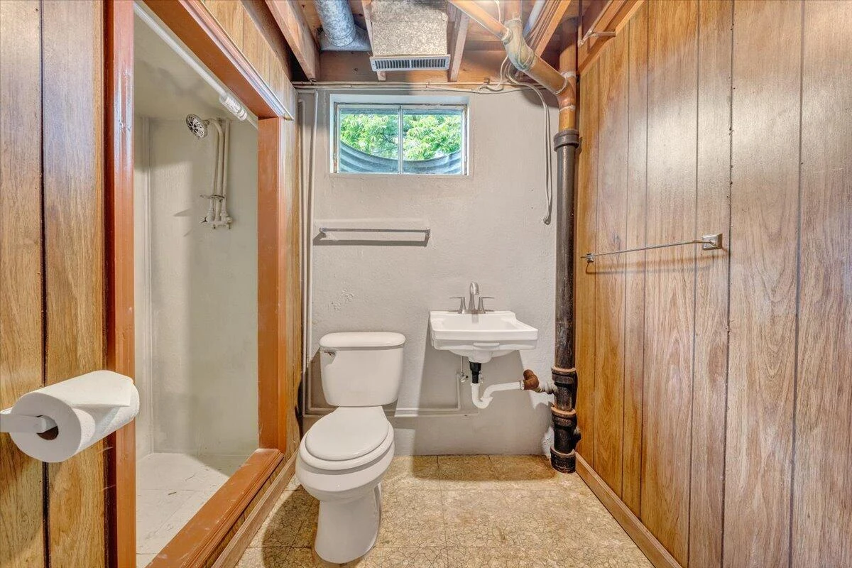 910 Woodhaven DR - Photo 25