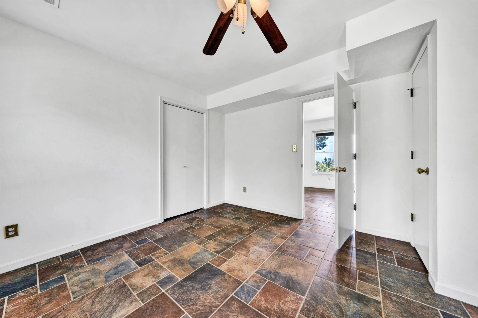 2525 Timberview RD - Photo 31
