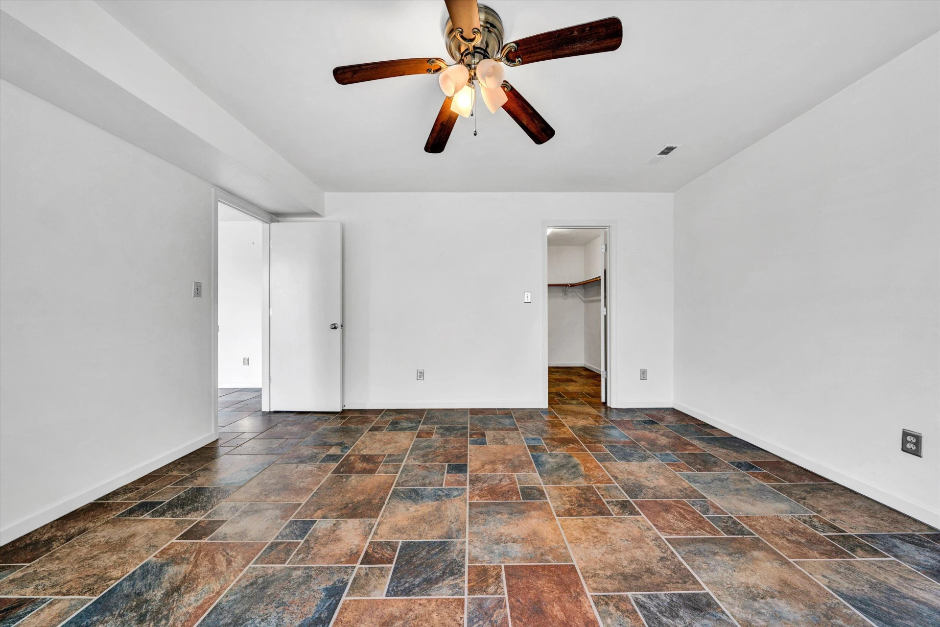 2525 Timberview RD - Photo 33