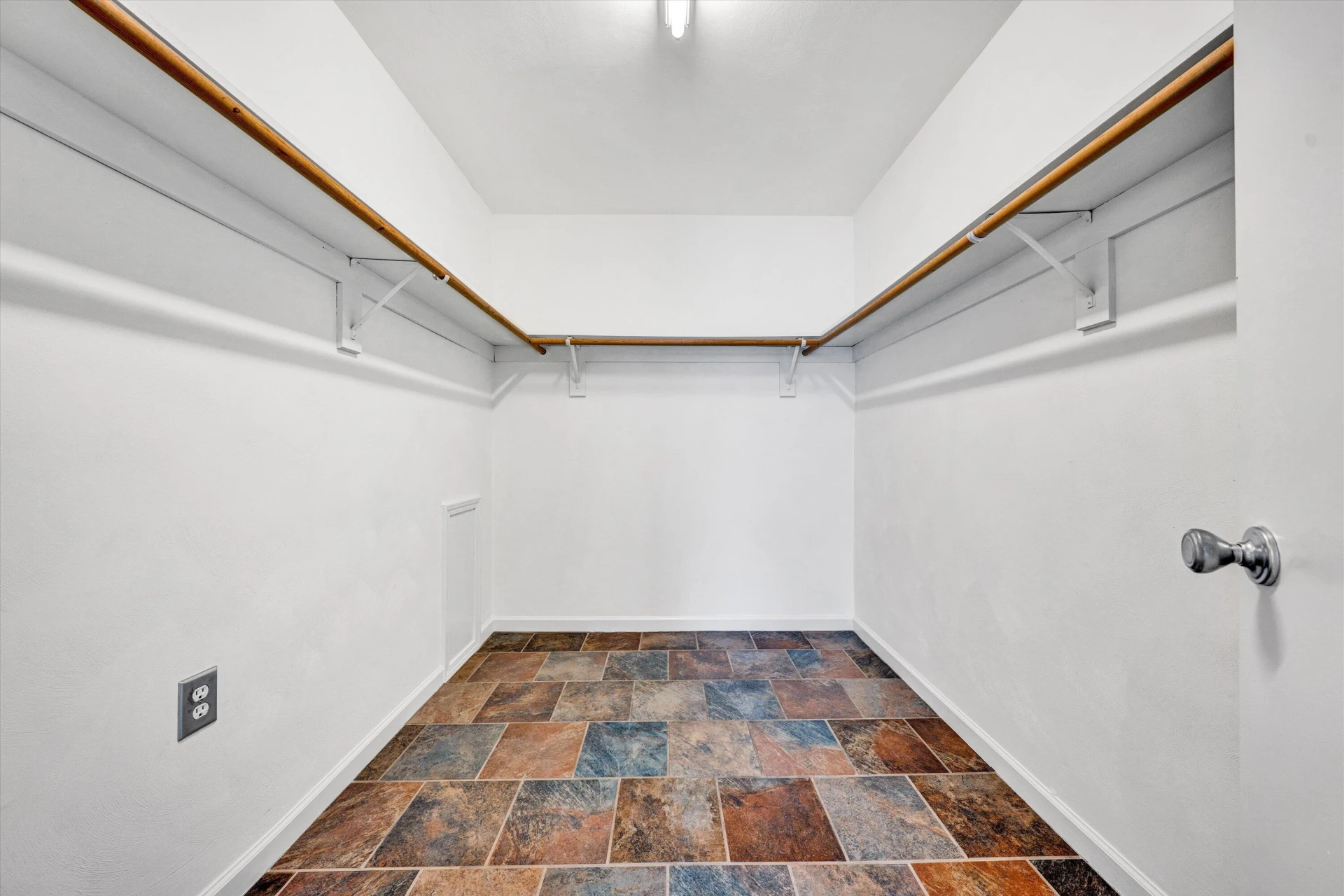 2525 Timberview RD - Photo 34