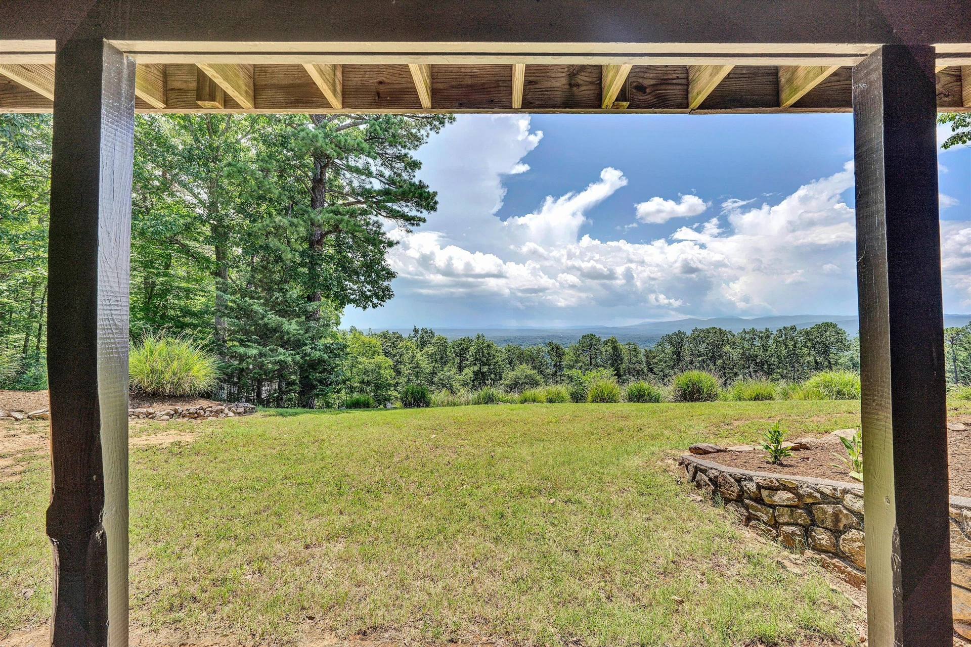 2525 Timberview RD - Photo 37