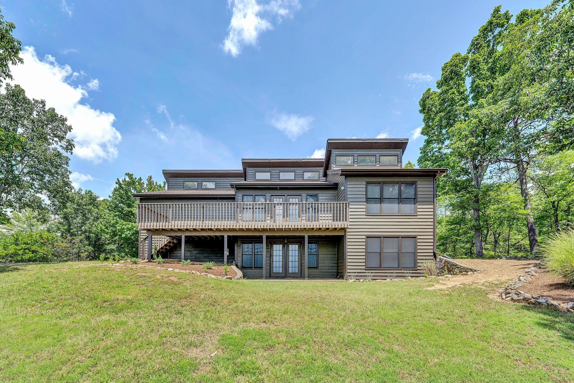 2525 Timberview RD - Photo 53