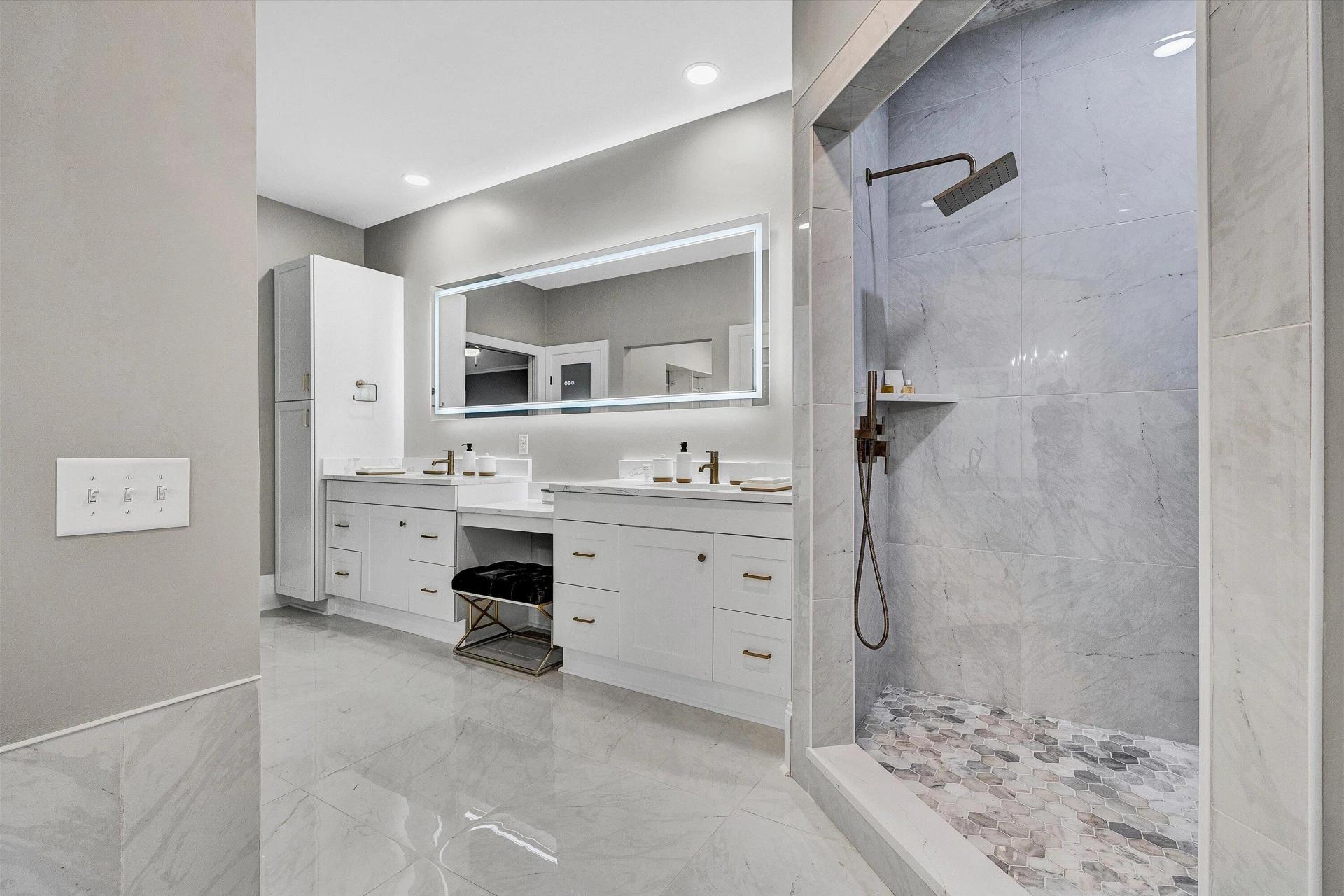 7730 Old Mill Forest DR - Photo 44
