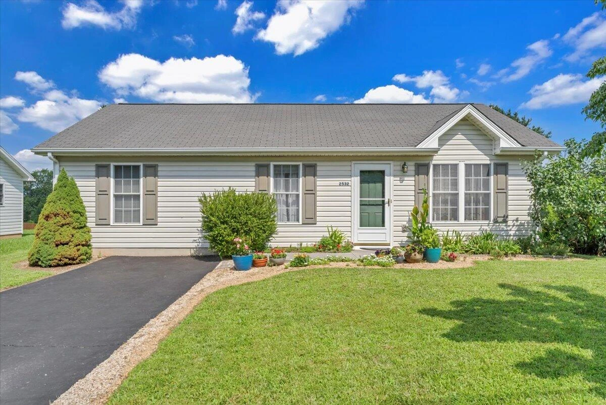 2532 Radford RD