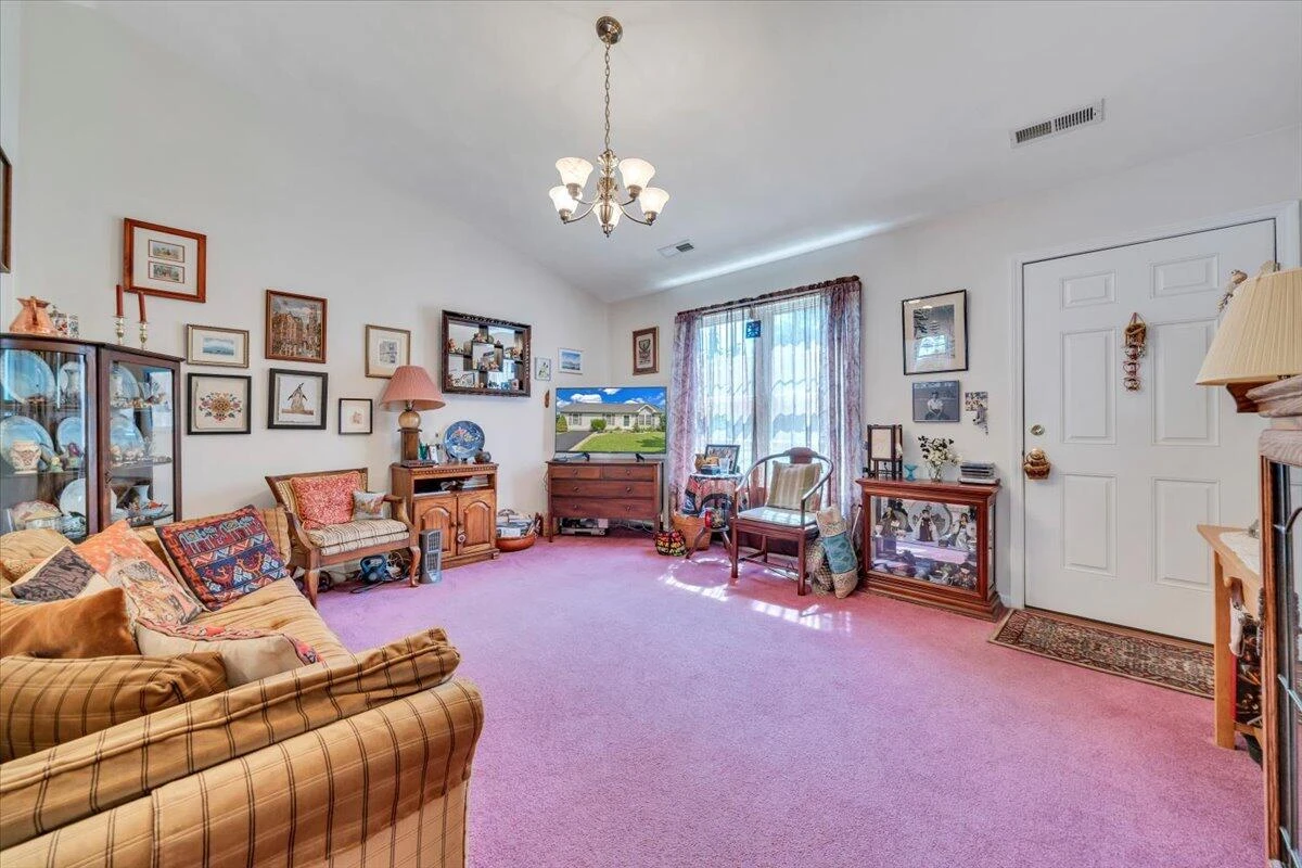 2532 Radford RD - Photo 4
