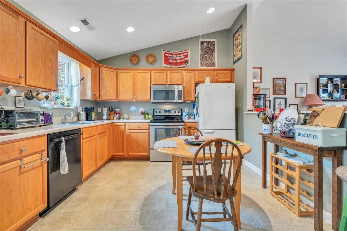 2532 Radford RD - Photo 7