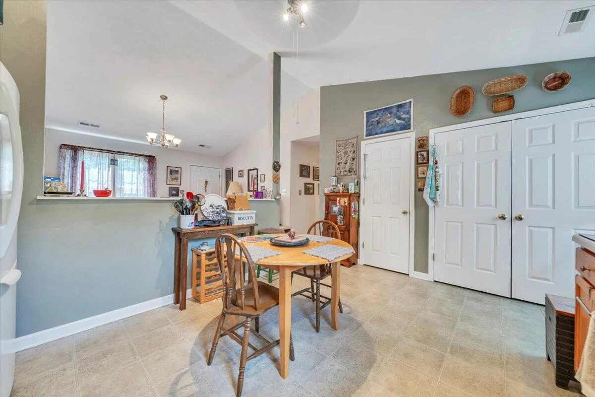 2532 Radford RD - Photo 9