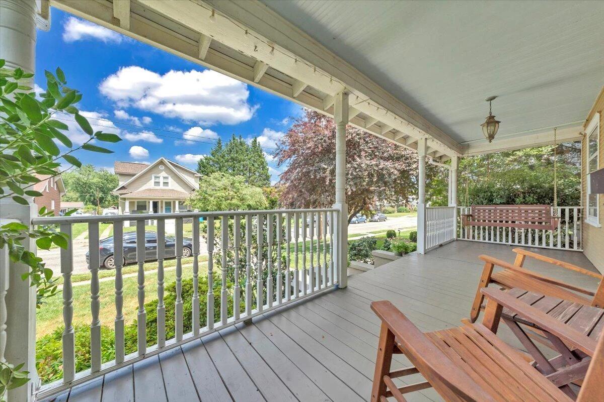 519 Arbutus AVE - Photo 10