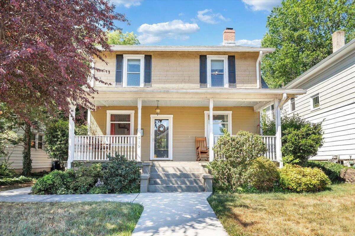 519 Arbutus AVE - Photo 3