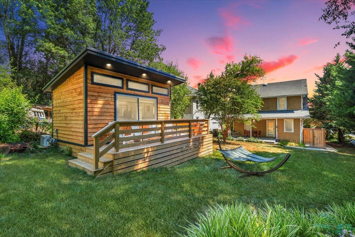 519 Arbutus AVE - Photo 48