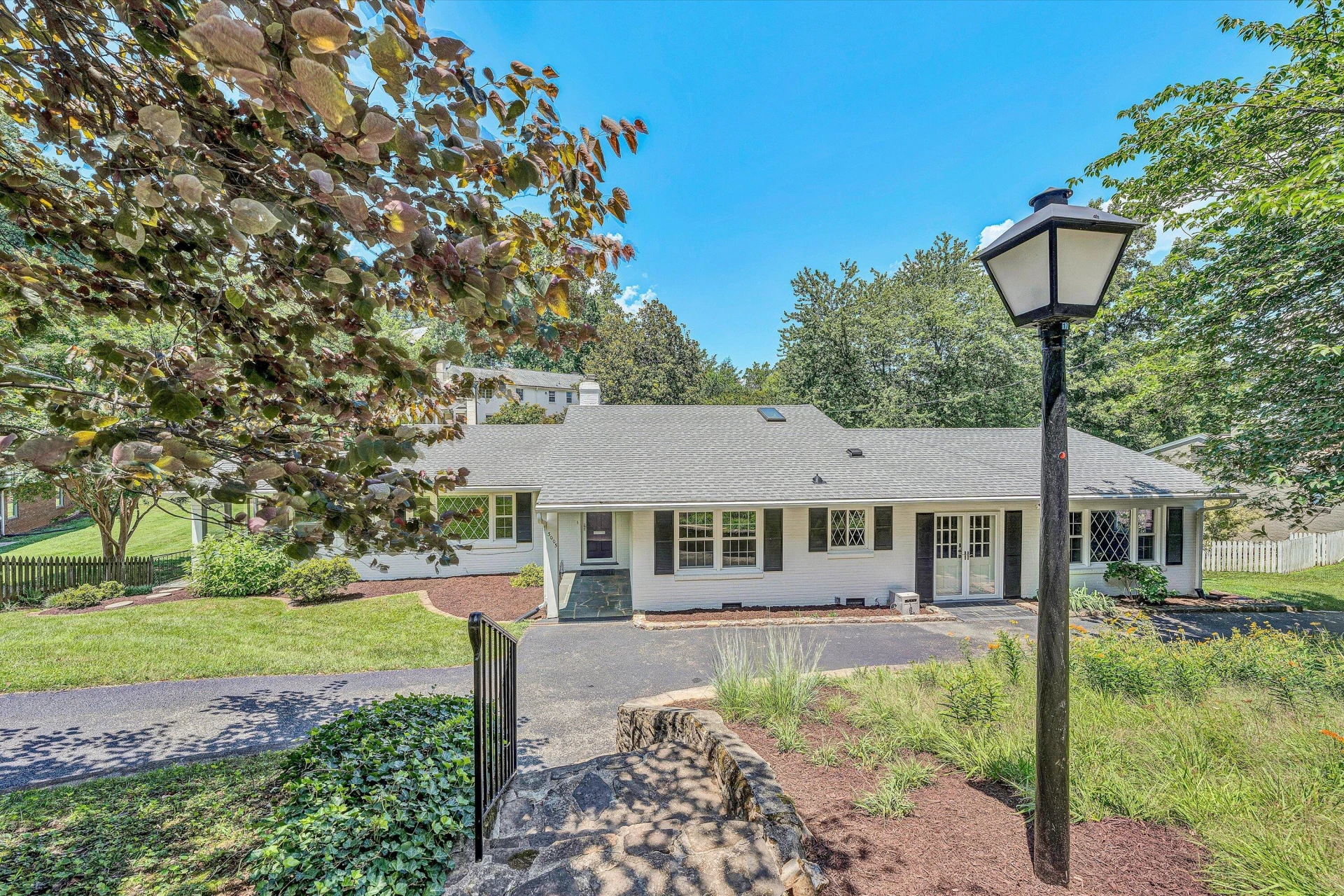 3005 Carolina AVE - Photo 2