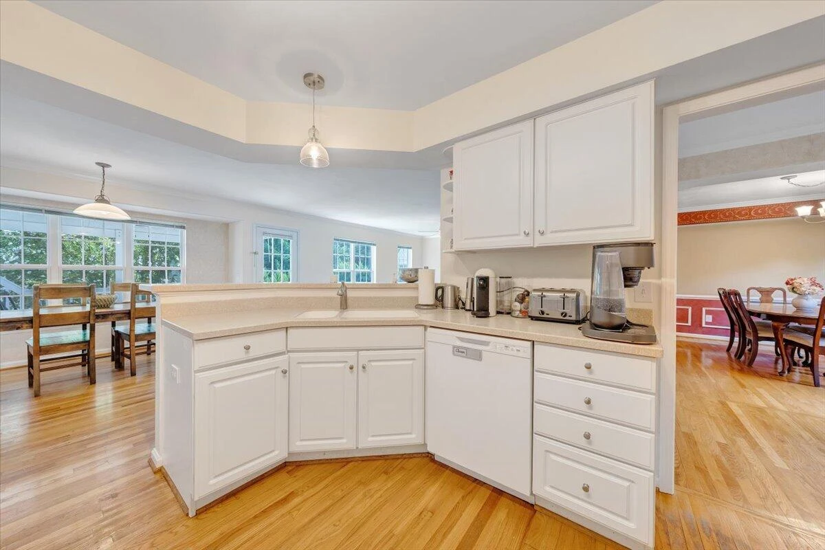 6024 Chagall DR - Photo 18