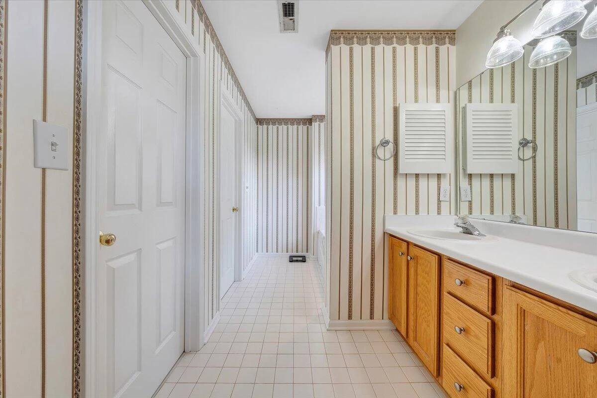 6024 Chagall DR - Photo 22
