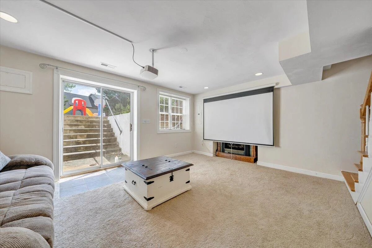 6024 Chagall DR - Photo 33