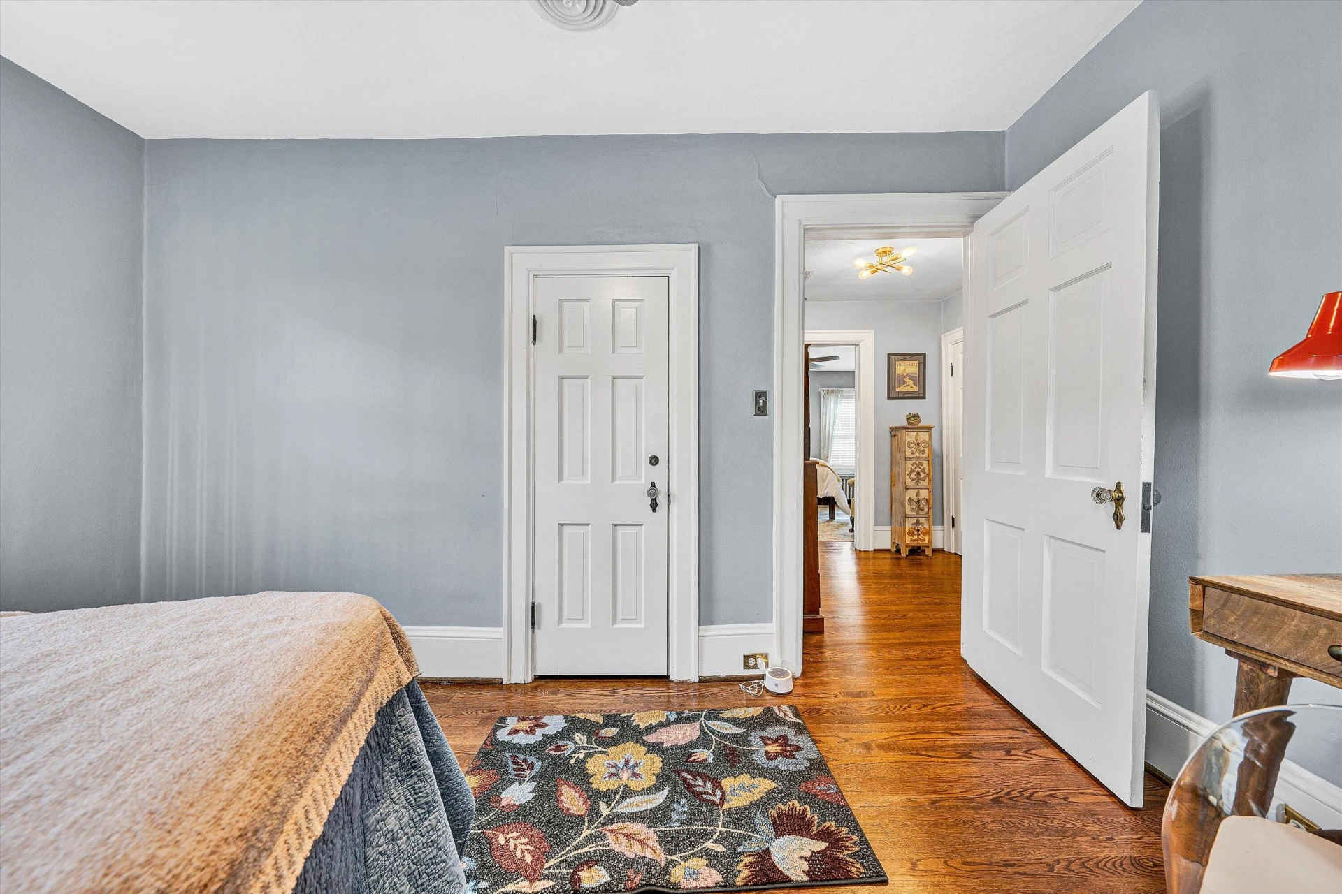 2511 Avenel AVE - Photo 32