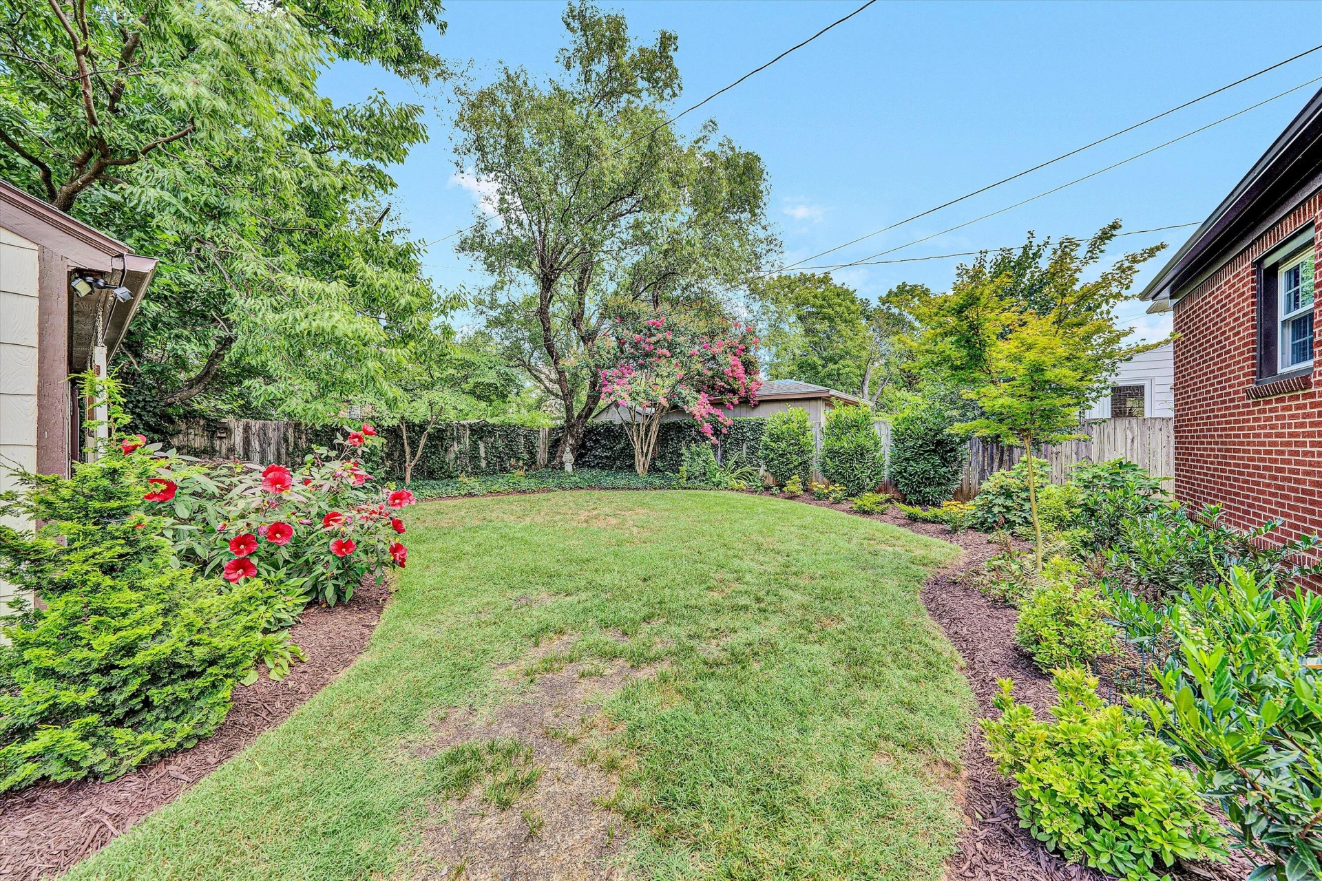2511 Avenel AVE - Photo 45