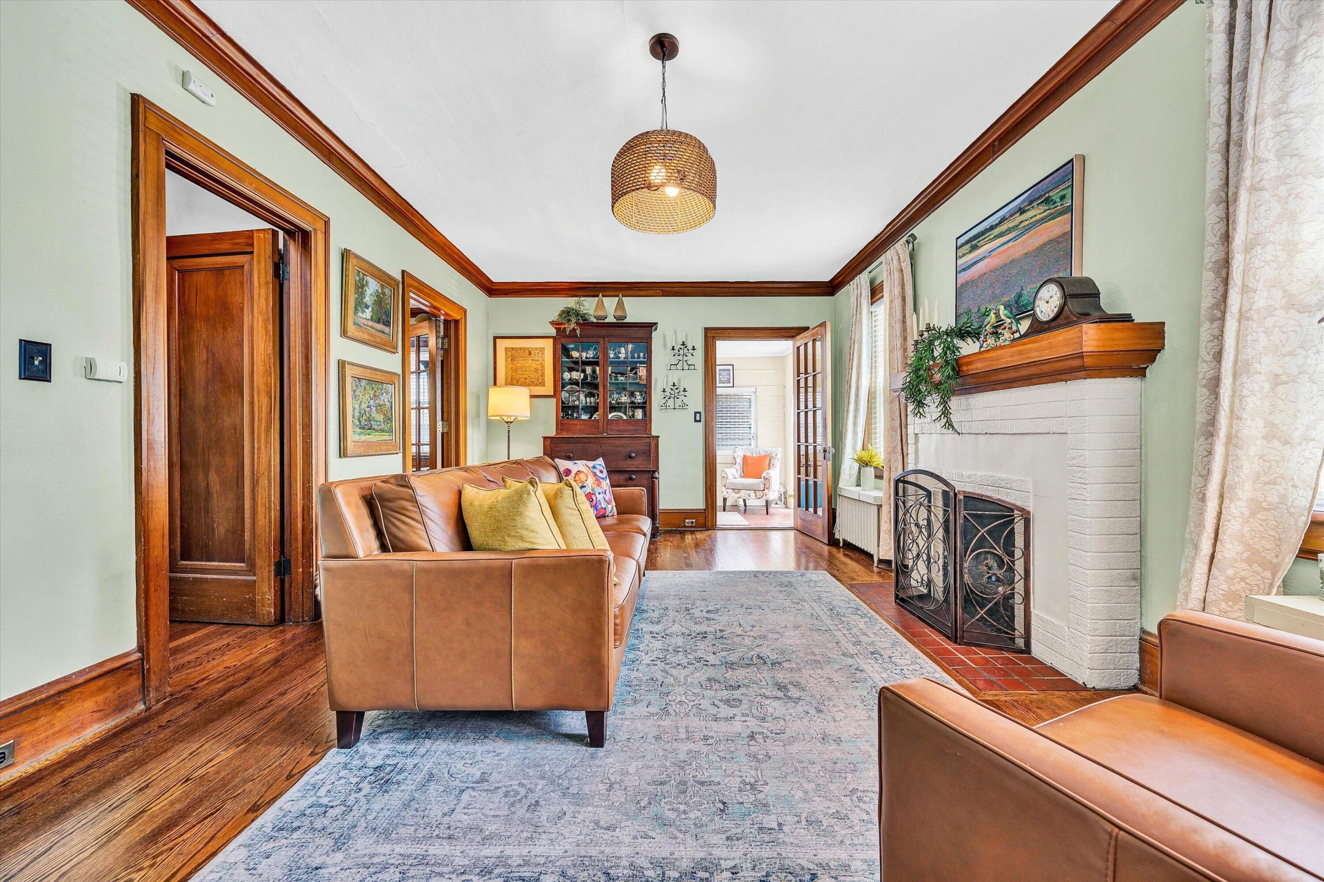 2511 Avenel AVE - Photo 11