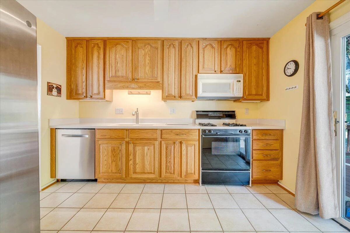 3871 Meadowlark RD - Photo 11