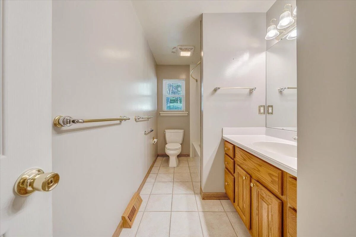3871 Meadowlark RD - Photo 17
