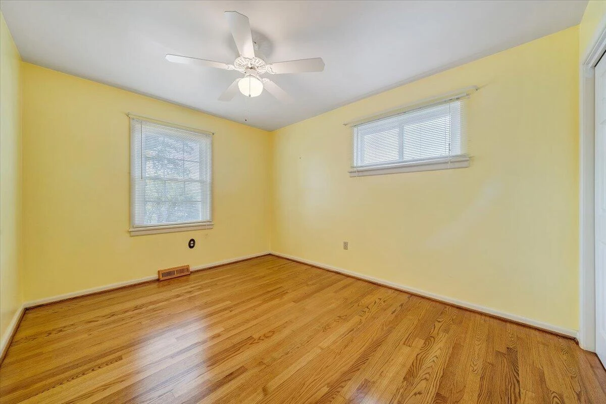 3871 Meadowlark RD - Photo 21