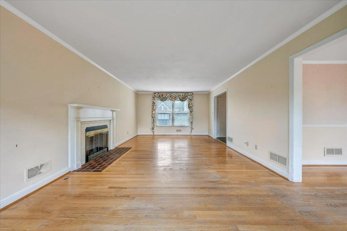 5911 Bighorn DR - Photo 10
