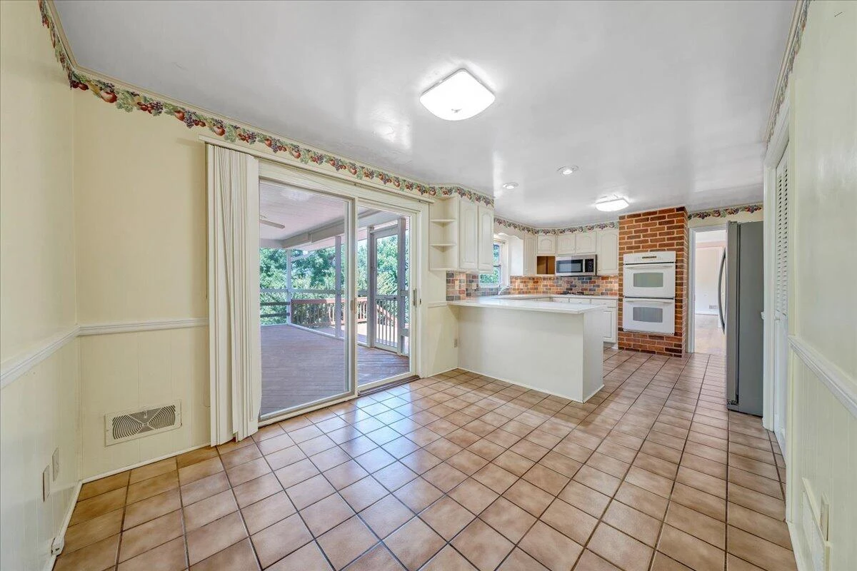5911 Bighorn DR - Photo 22