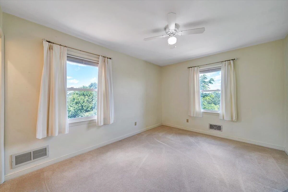 5911 Bighorn DR - Photo 33