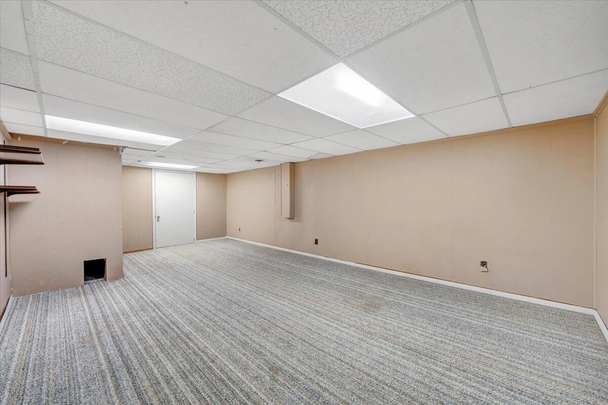 5911 Bighorn DR - Photo 42