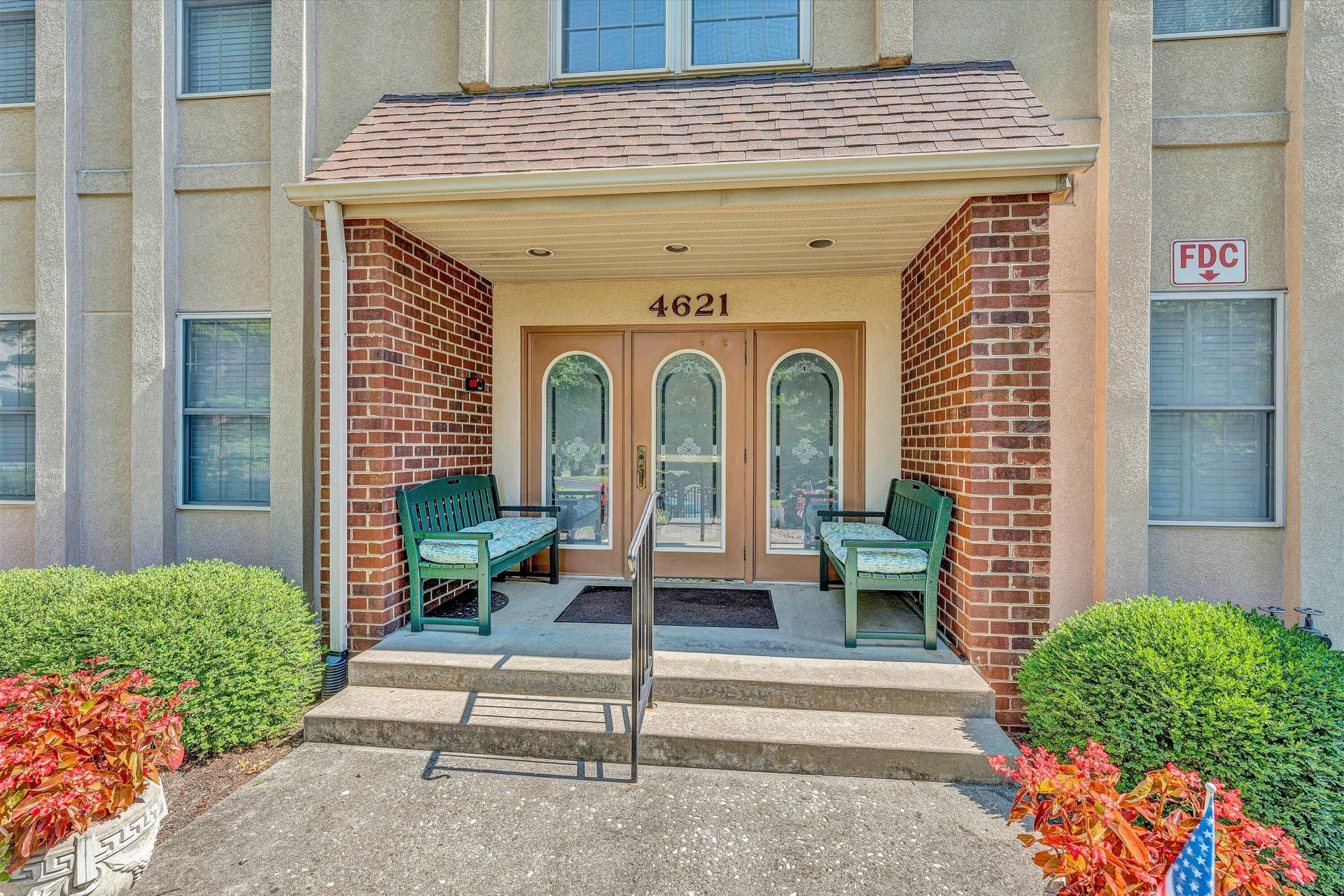 4621 Heather DR #320 - Photo 4