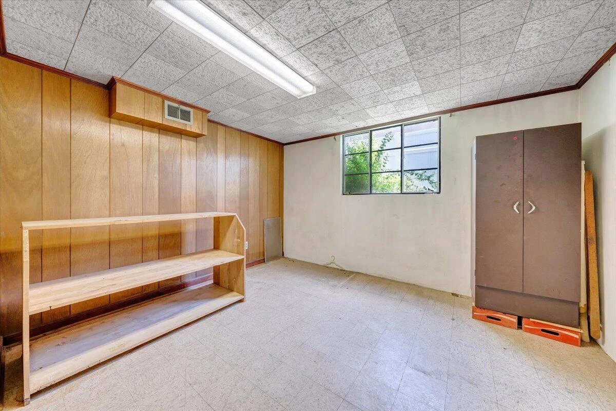 915 Ridgecrest DR - Photo 45