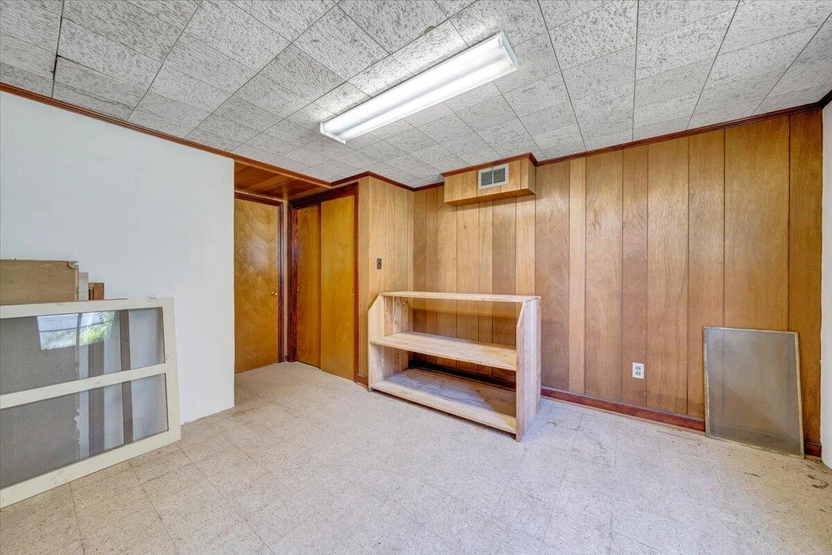 915 Ridgecrest DR - Photo 46