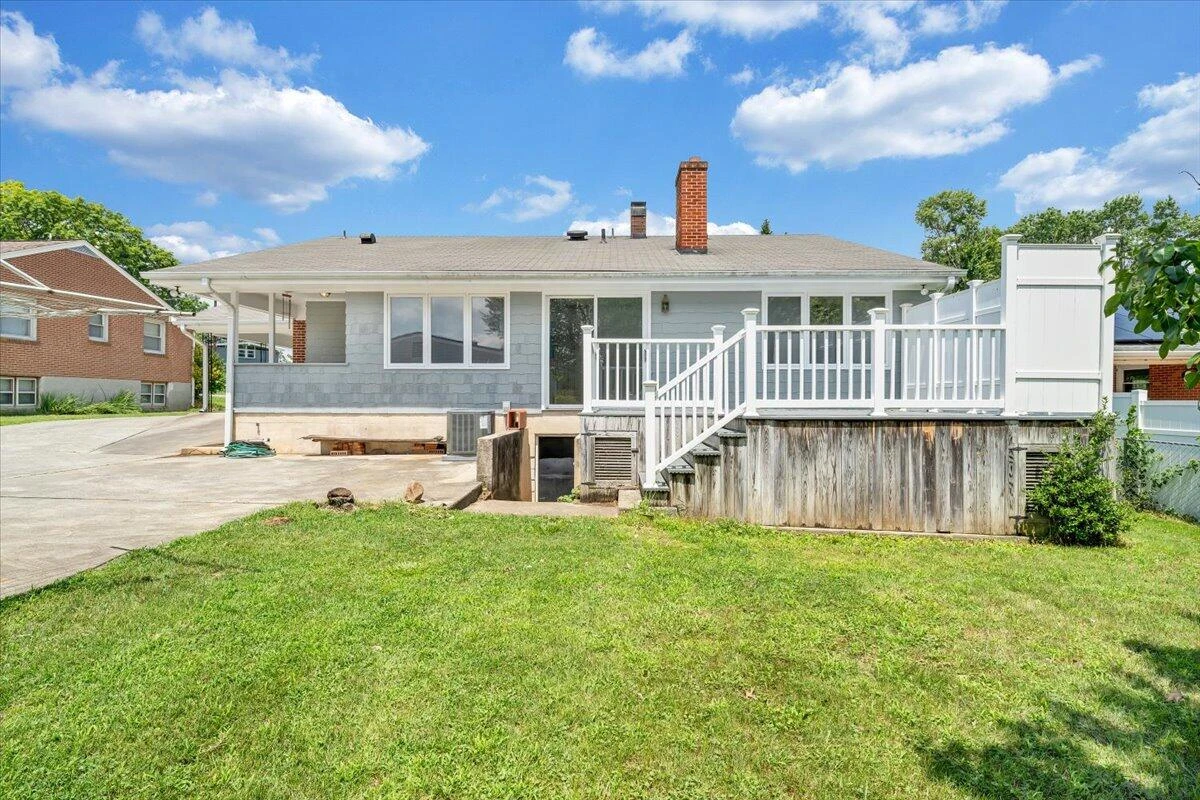 915 Ridgecrest DR - Photo 51