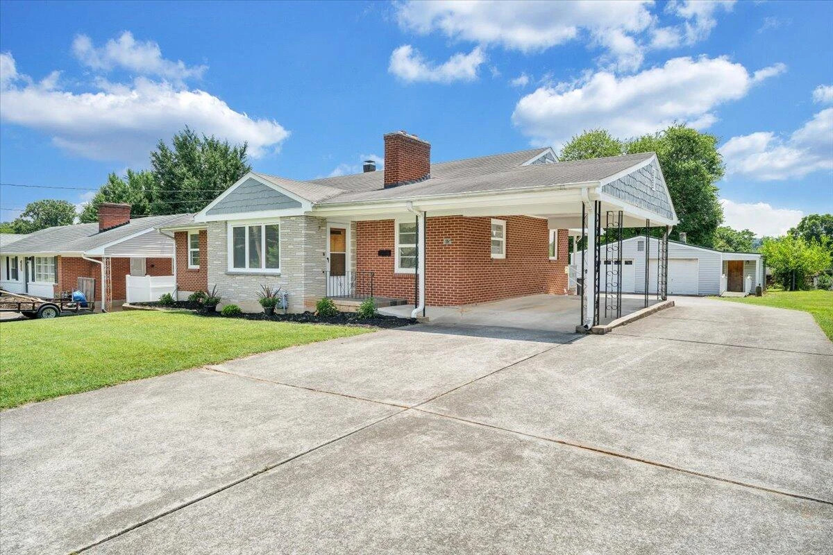 915 Ridgecrest DR - Photo 54