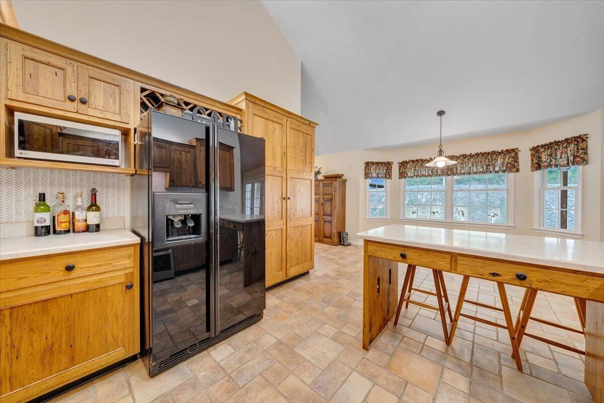 1403 Greyledge RD - Photo 21