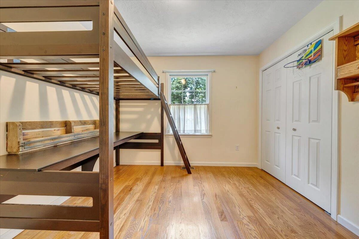 1403 Greyledge RD - Photo 23