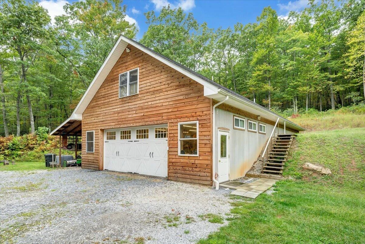 1403 Greyledge RD - Photo 40