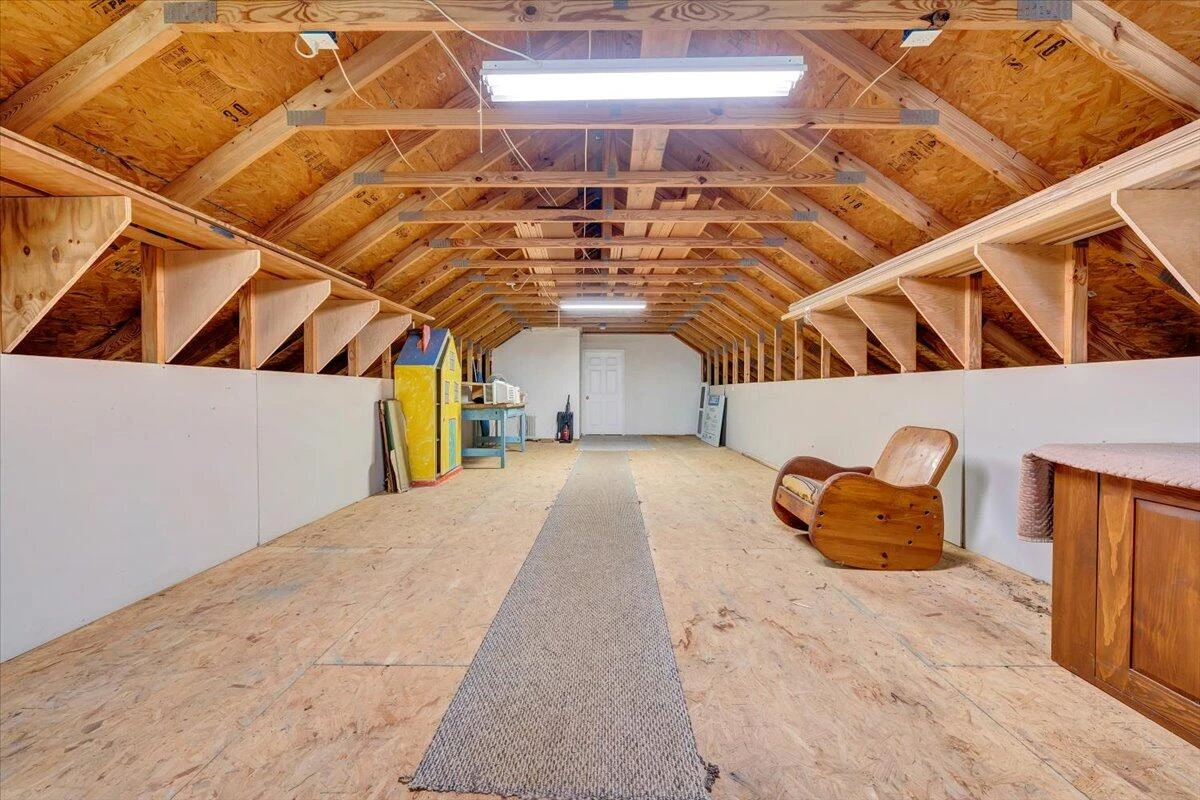 1403 Greyledge RD - Photo 44
