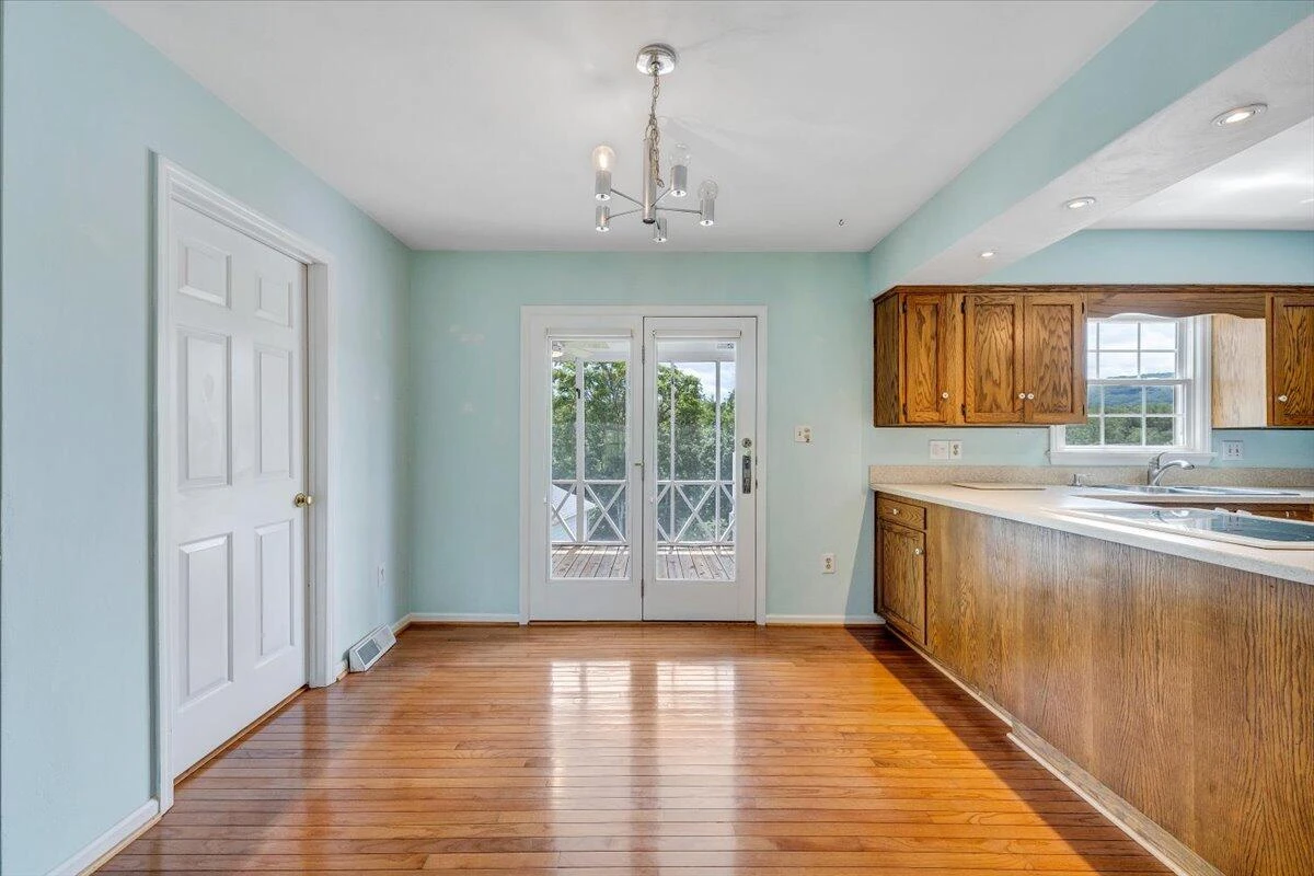 654 Joan CIR - Photo 25