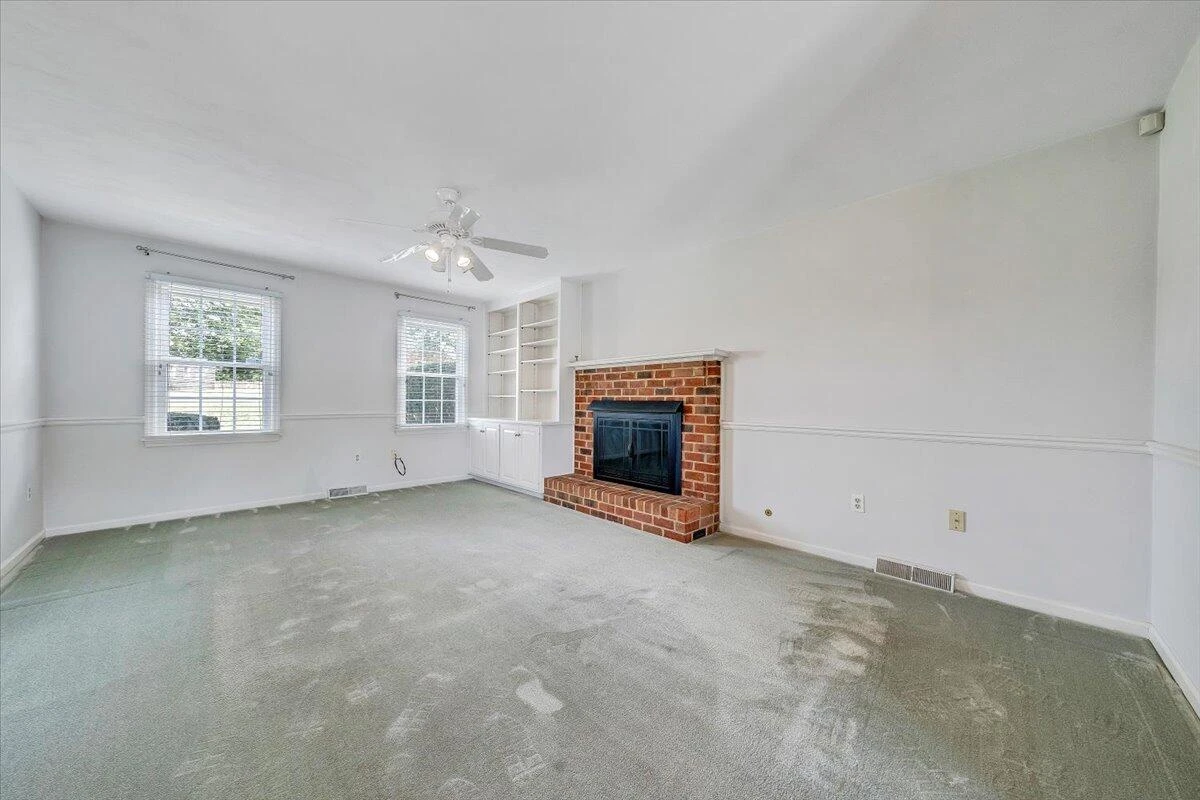 654 Joan CIR - Photo 27