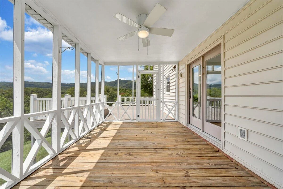 654 Joan CIR - Photo 52
