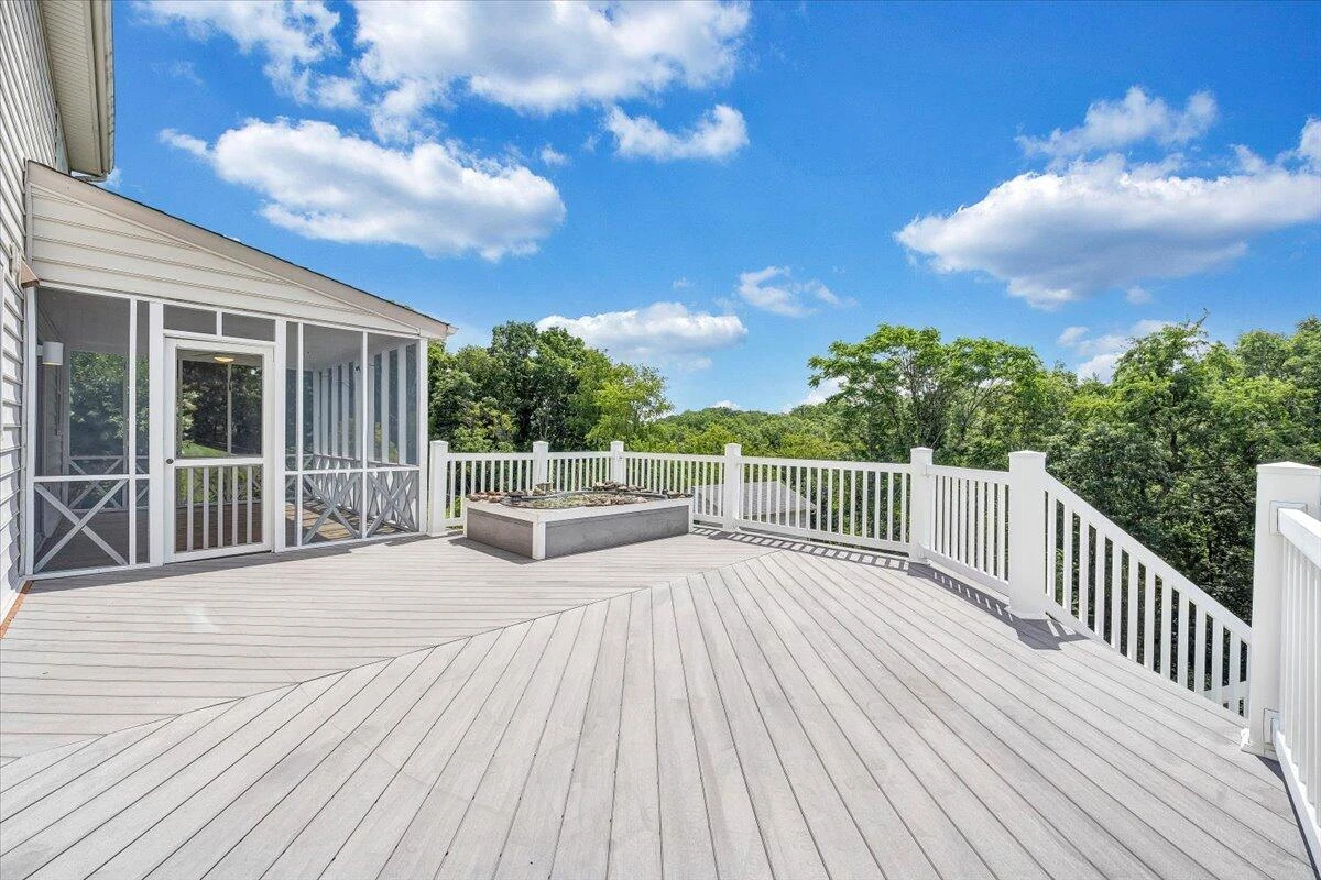 654 Joan CIR - Photo 55
