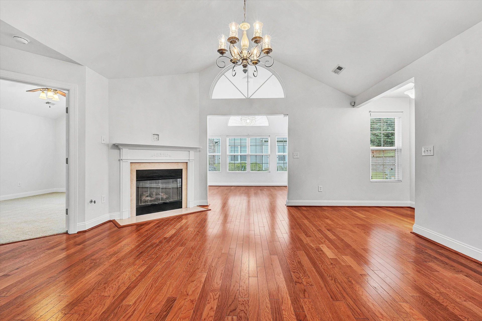 5460 Orchard Villas CIR - Photo 11