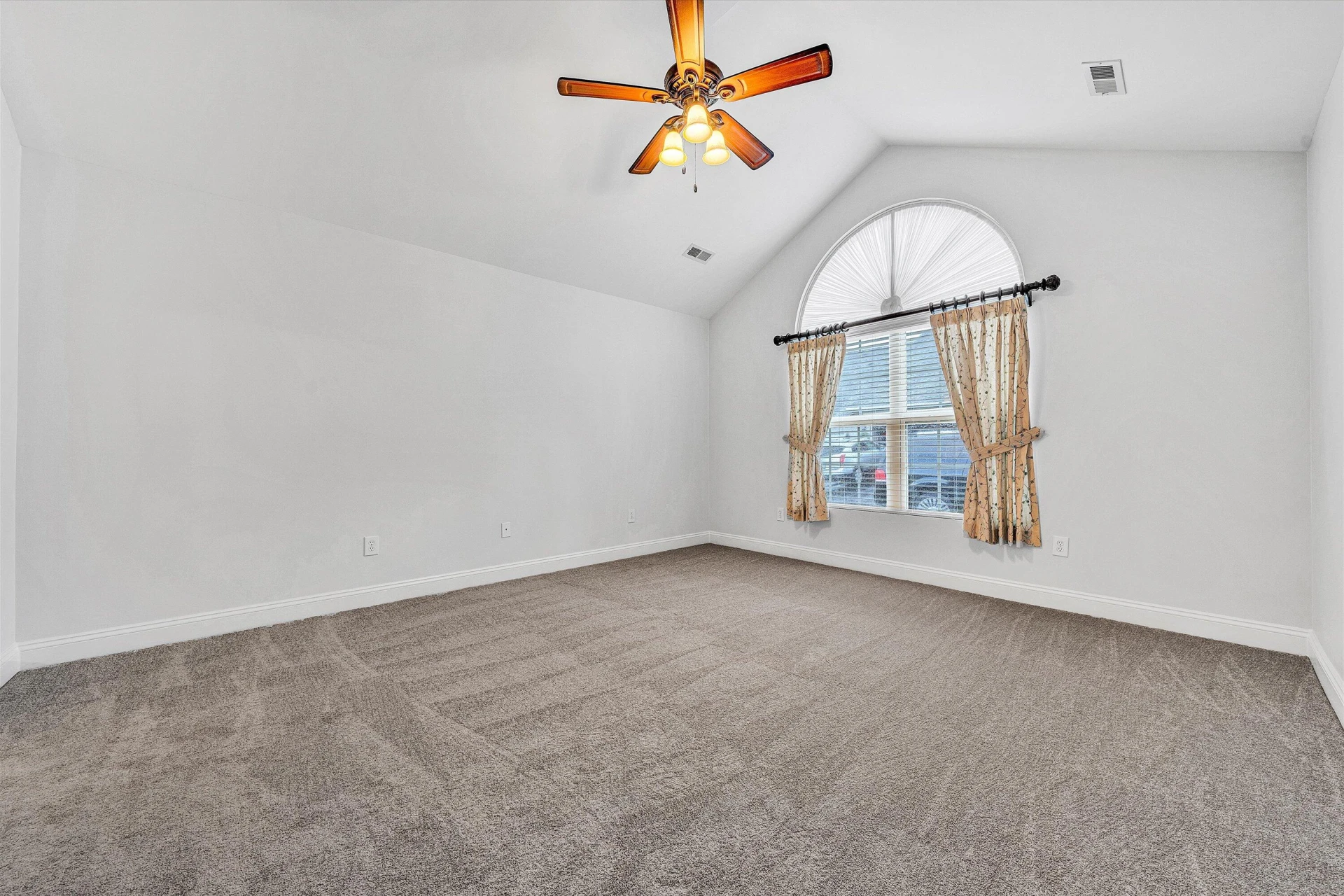 5460 Orchard Villas CIR - Photo 19