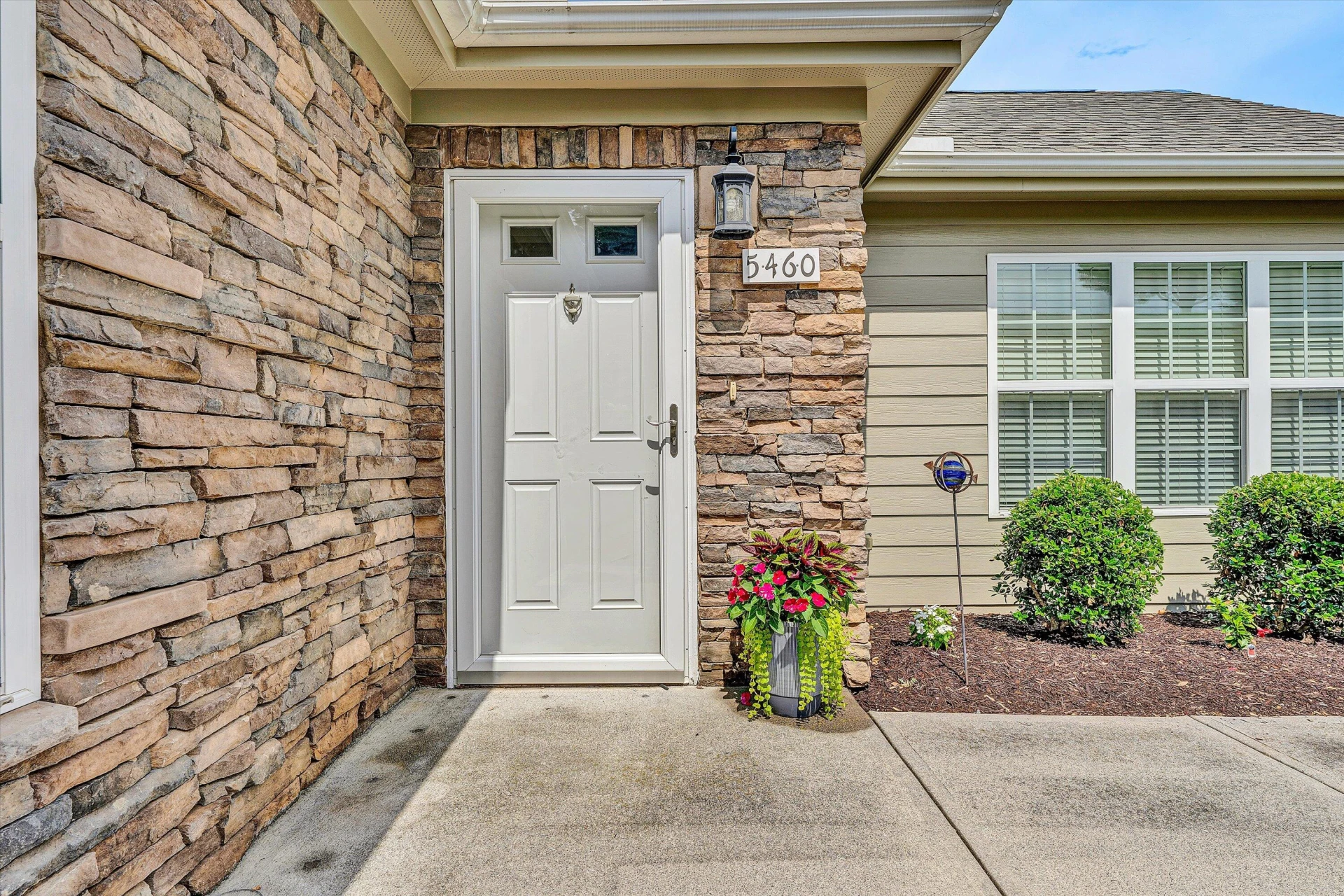 5460 Orchard Villas CIR - Photo 7